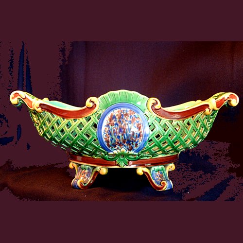 MINTON MAJOLICA BASKET
