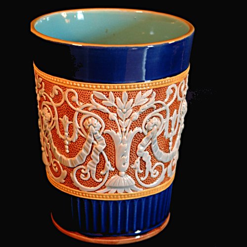 majolica mug